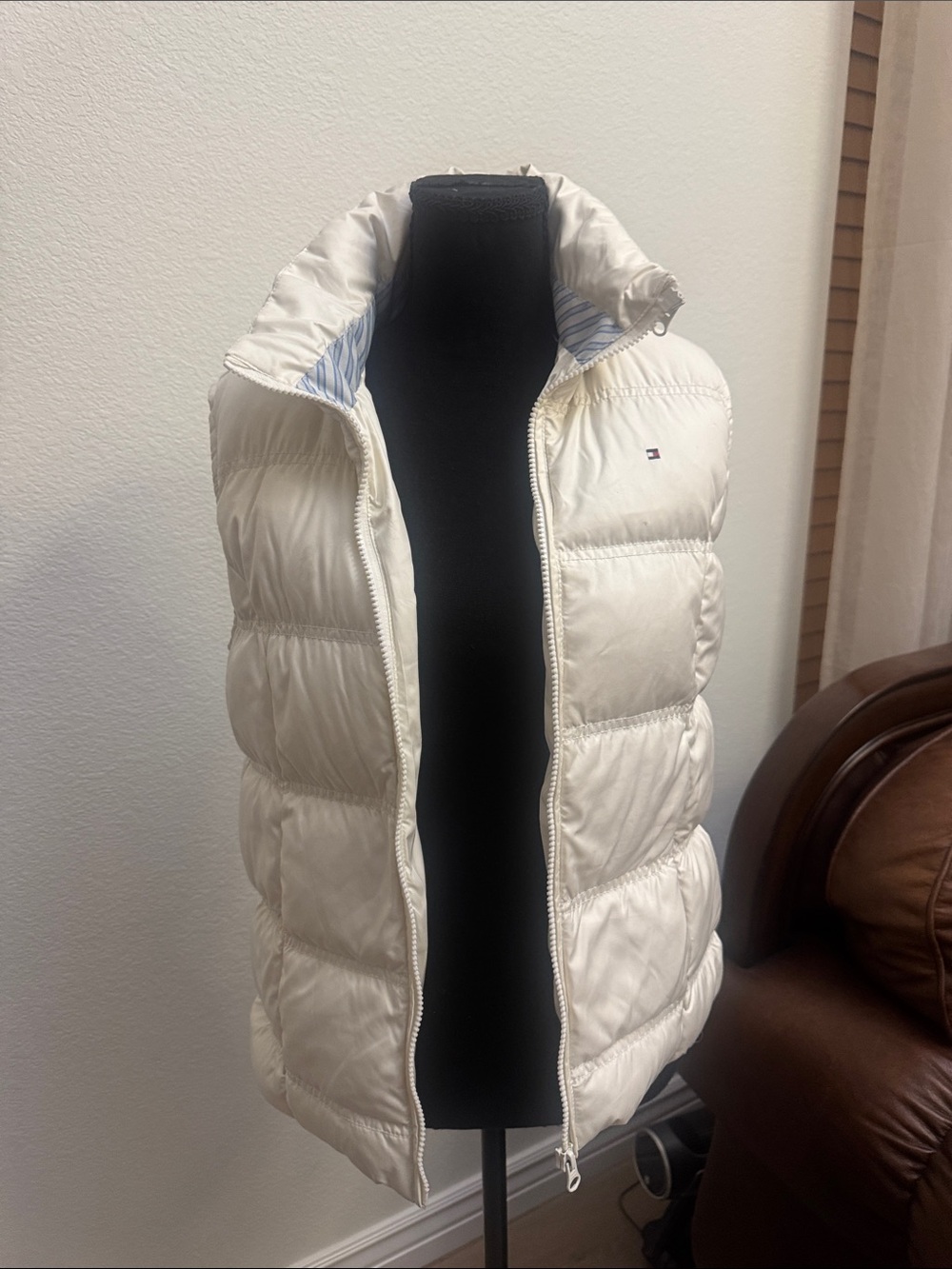 Tommy Hilfiger Women's Ivory Quilted Puffer Vest